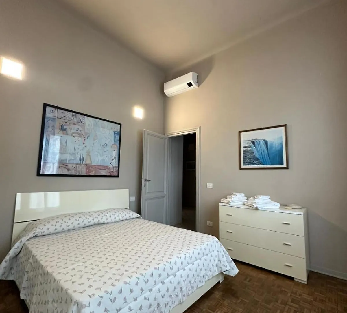 Ferienwohnung Casa Greta Viareggio Apartment